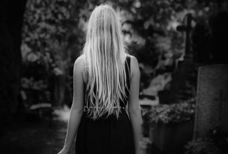 Ce sunt blestemele și cum te ferești de ele