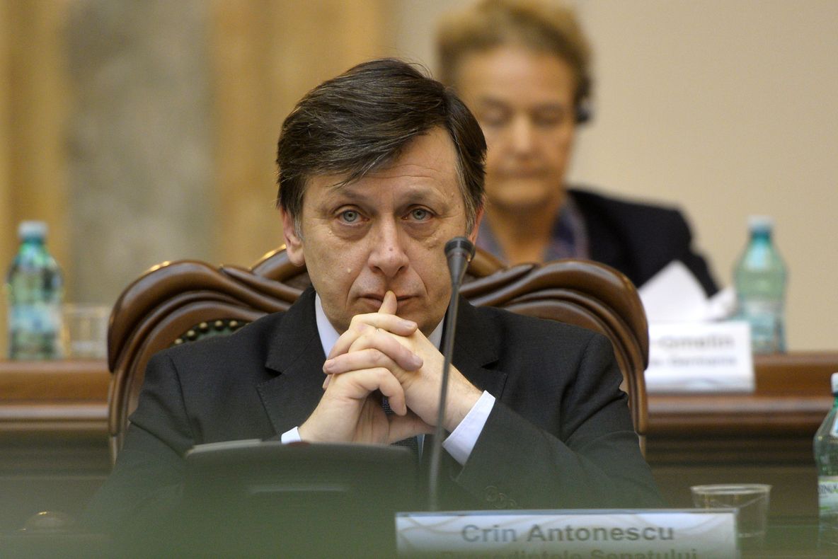 România lui Crin Antonescu şi cum se poate guverna o ţară cu un singur program