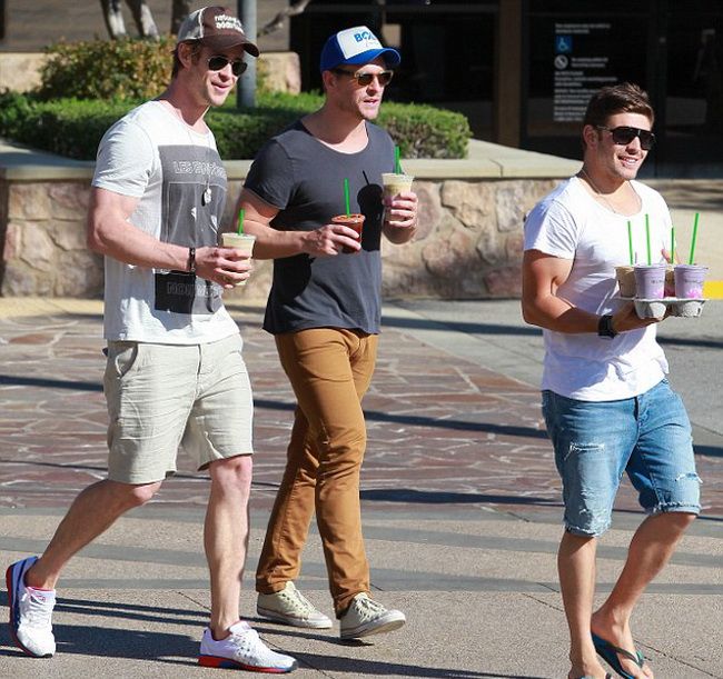 Cum arată cel mai frumos bărbat din lume într-o zi obişnuită