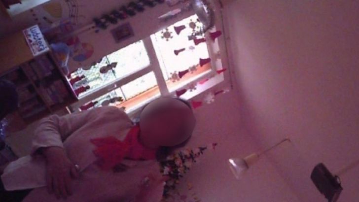 Audierile continuă în cazul învăţătoarei care le cerea părinţilor bani pentru cadouri