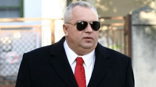 NICUŞOR CONSTANTINESCU, preşedintele CJ Constanţa, săltat de Poliţie şi dus cu forţa la DNA