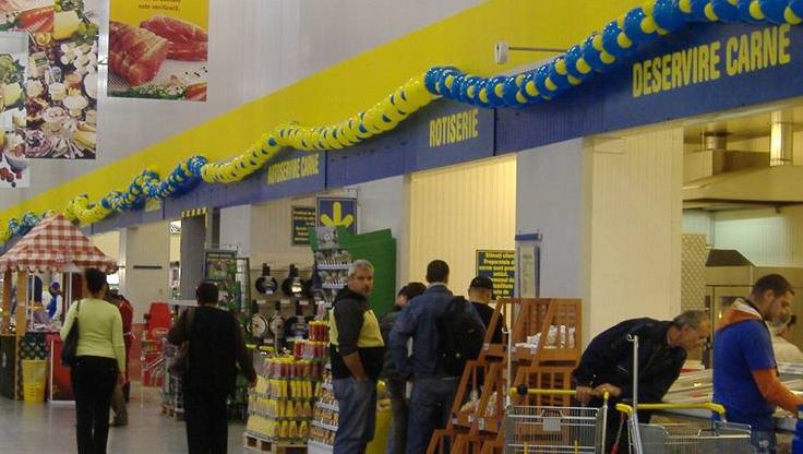 Un lanţ de hypermarket-uri face de acum livrări la domiciliu