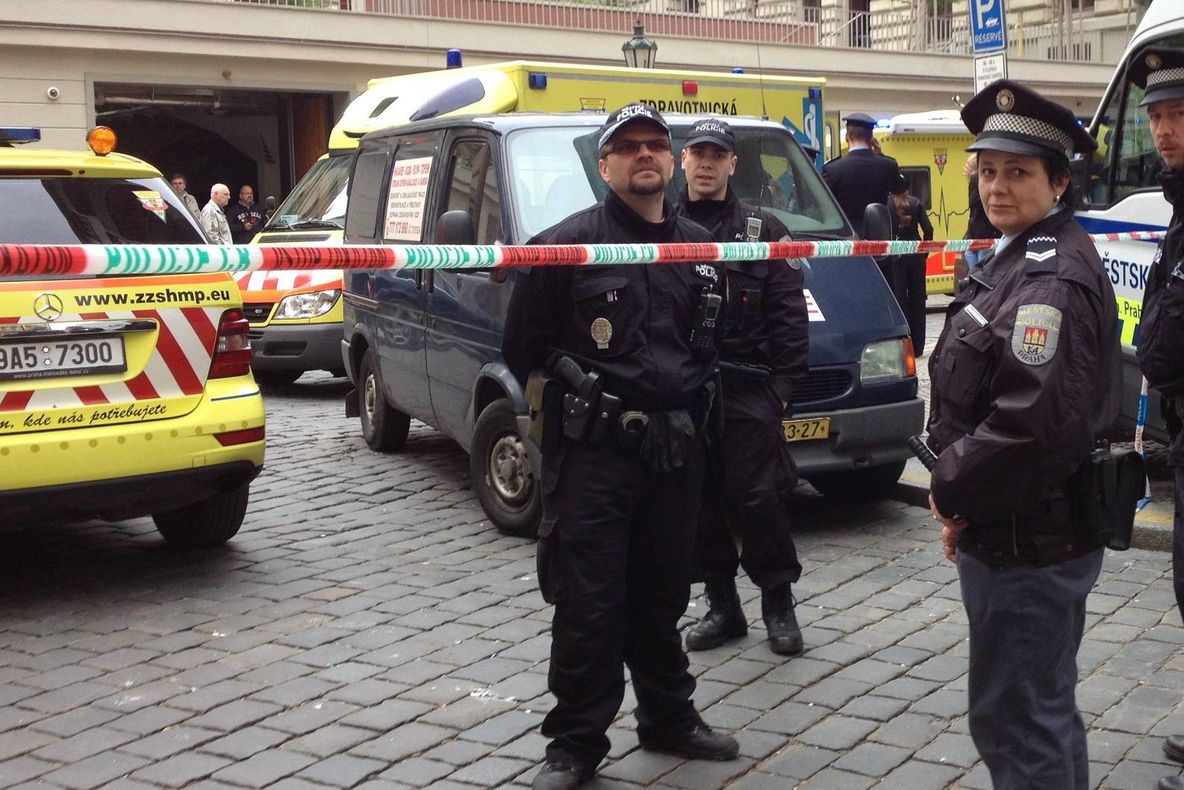 Ambasadorul palestinian la Praga a murit după o explozie produsă în apartamentul său