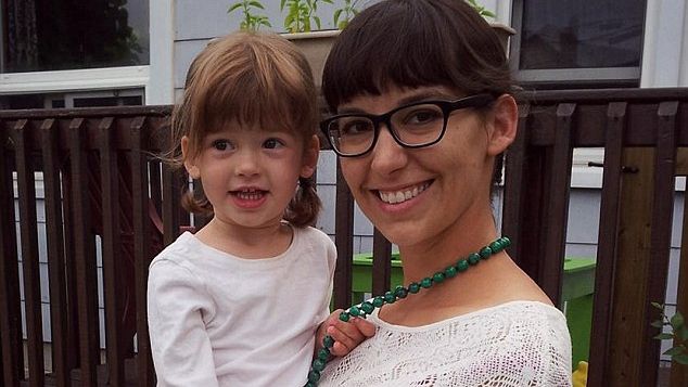 Femeile din SUA care nu folosesc hârtie igienică. De ce fac asta și cum se descurcă