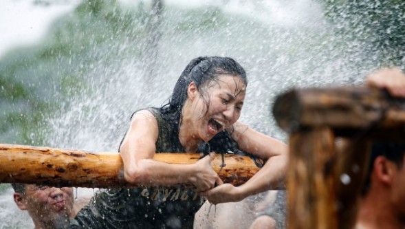 Femeile-bodyguard, cea mai nouă fiță a milionarilor chinezi