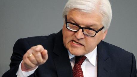 Ministrul german de Externe îi încurajează pe tinerii din Est la libera circulaţie