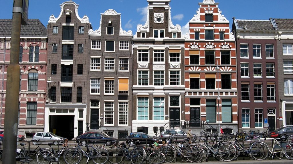 Noi reguli pentru turiștii români care merg în Belgia. Anunțul MAE