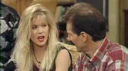 Cum arată Kelly BUNDY, la 43 de ani, după CANCER şi MASTECTOMIE