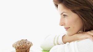 SLĂBIT prin concentrare! Metoda mâncatului din priviri şi a aducerii aminte, pentru a slăbi sigur