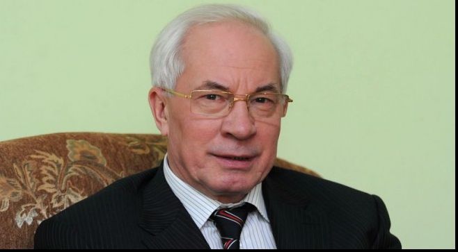 UCRAINA. PREMIERUL Azarov şi-a dat demisia