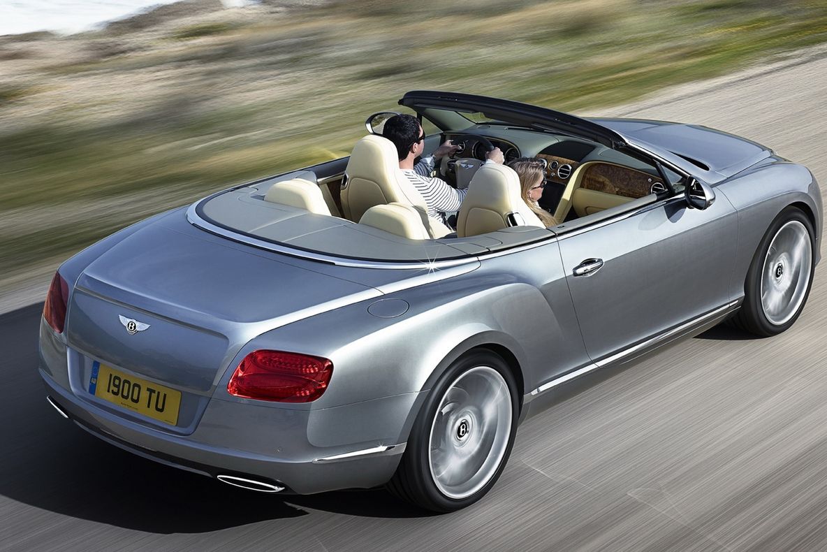 BANCUL ZILEI: Șeful își cumpără mașină nouă