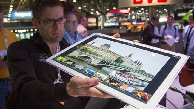 Tableta cu ecran 4K de la Panasonic se vinde la un preţ OSTENTATIV