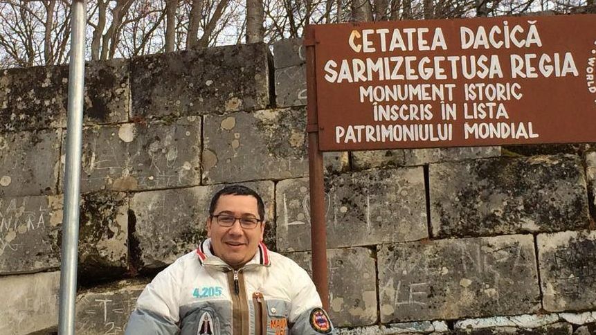 Ponta, TURIST UNIC la Sarmizetegusa Regia