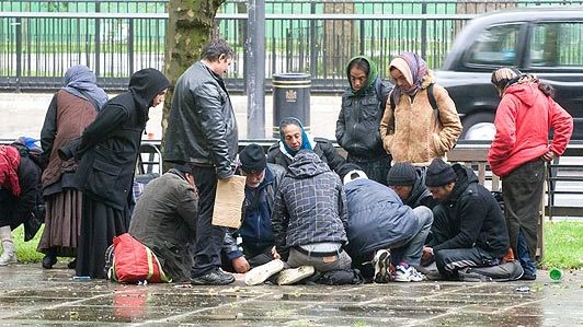 Imigranţi români arestaţi la Londra, la două zile de la anularea restricţiilor