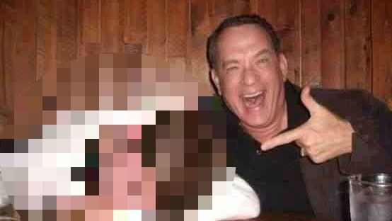 Ipostaza incredibilă în care s-a pozat Tom Hanks