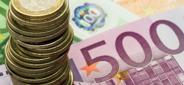 Adio, plăţi CASH. Vânzările de imobile vor avea un PLAFON de 50.000 lei 