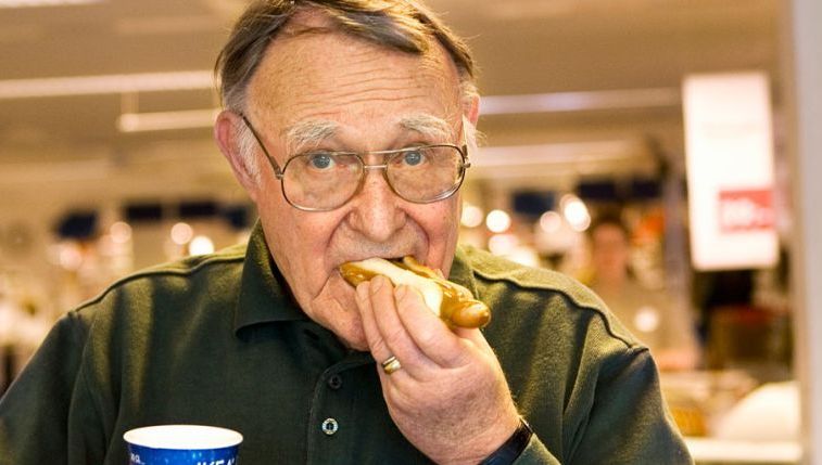 Fondatorul Ikea îşi cumpără haine second-hand ca să facă economii 