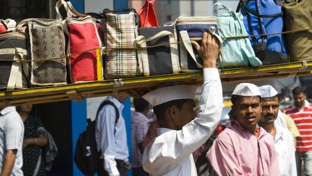 Joburi mai puțin obișnuite. Ai face așa ceva?