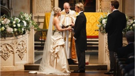 DIVORŢUL, DEZBĂTUT LA VATICAN: "O persoană care a primit tainele sacre ALE CĂSĂTORIEI NU MAI..."