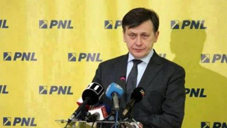 Antonescu: Europarlamentarele sunt proba eliminatorie pentru Preşedinţie şi Guvernul din toamnă