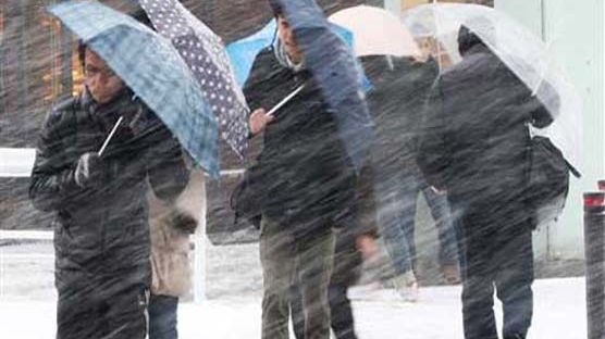 Vreme EXTREMĂ în Japonia: 11 MORŢI