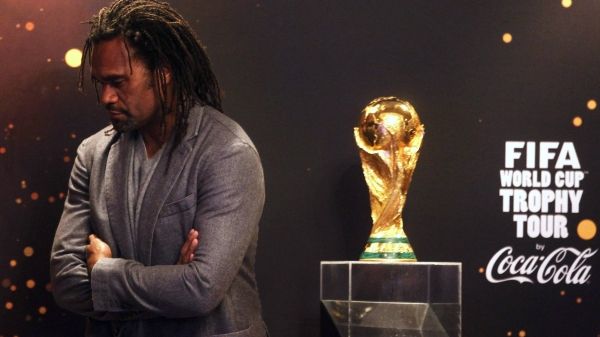 Christian Karembeu aduce CUPA MONDIALĂ în România