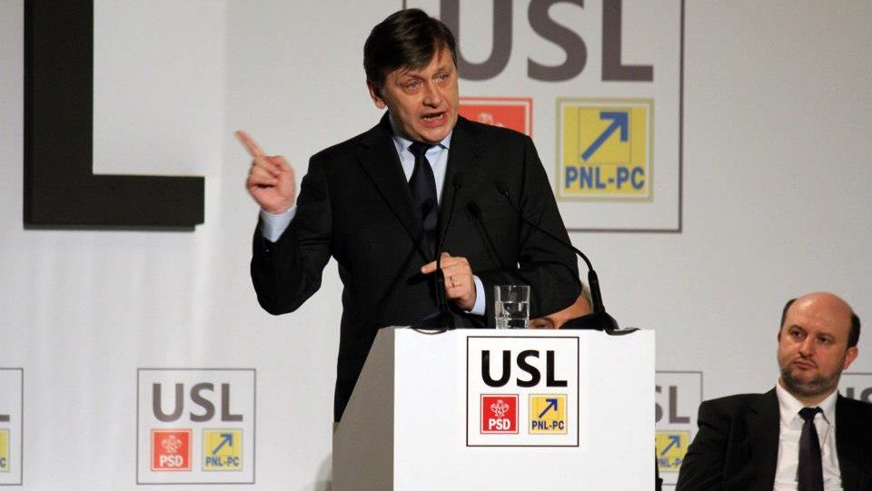 ULTIMATUMUL LUI ANTONESCU: Ponta să decidă până luni dacă mai doreşte guvern cu PNL