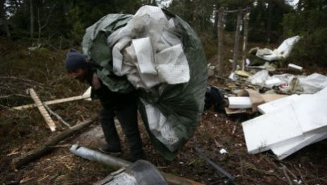 ACCIDENT SUEDIA cu un autocar în care erau 43 de români, EVACUAŢI dintr-o tabără de imigranţi