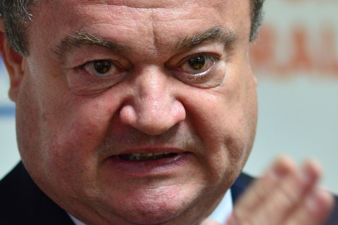 Blaga: Nu cred că se rupe USL, nu pleacă câinele de la măcelărie