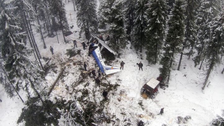 ACCIDENT AVIATIC APUSENI: Copilotul Răzvan Petrescu rămâne internat la terapie intensivă