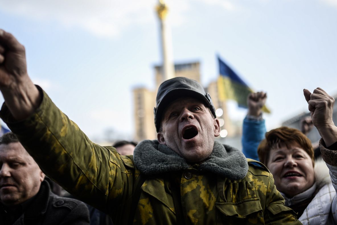 UCRAINA. Turcinov anunţă că formarea unui guvern de tranziţie a fost amânată pentru joi