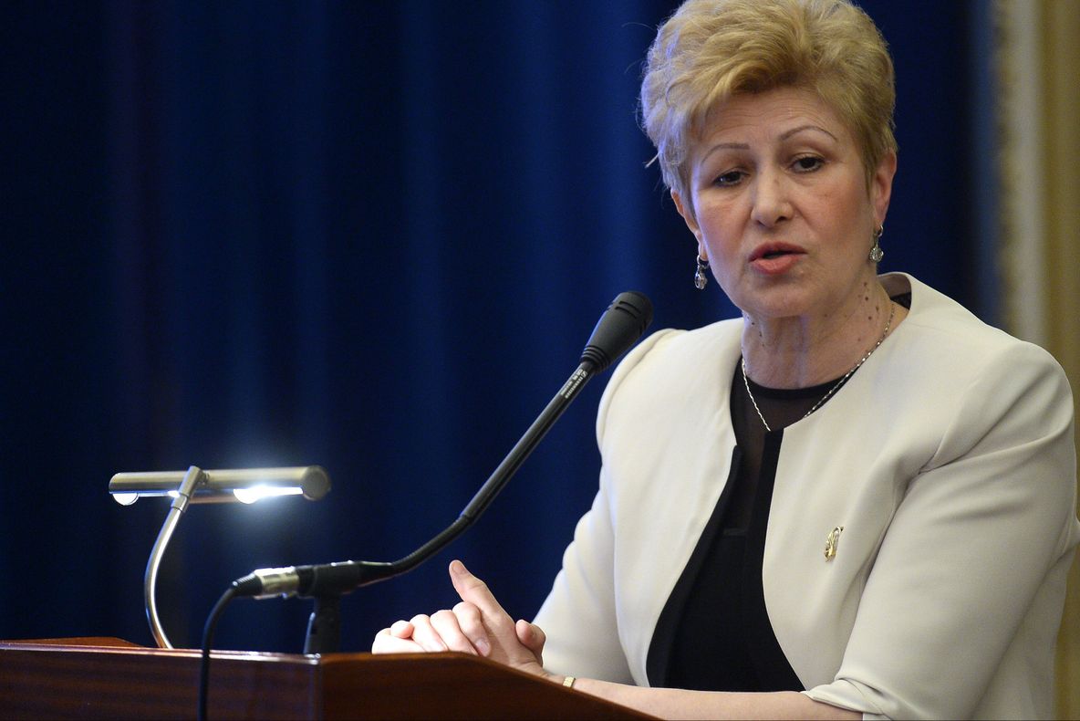 DNA a reţinut-o pe femeia care a şantajat-o pe preşedinta ICCJ, Livia Stanciu