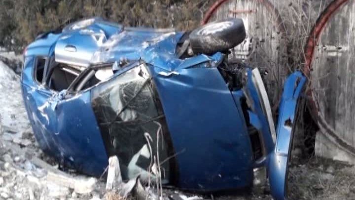 ACCIDENT SPECTACULOS în Buzău. Şoferiţa a scăpat teafără, dar a tras o spaimă soră cu moartea 