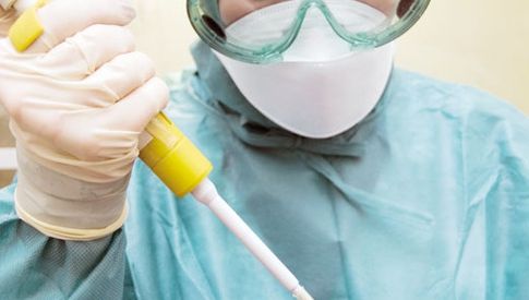 O femeie de 57 de ani, diagnosticată cu gripă AH1N1, a murit la Spitalul Municipal din Oradea