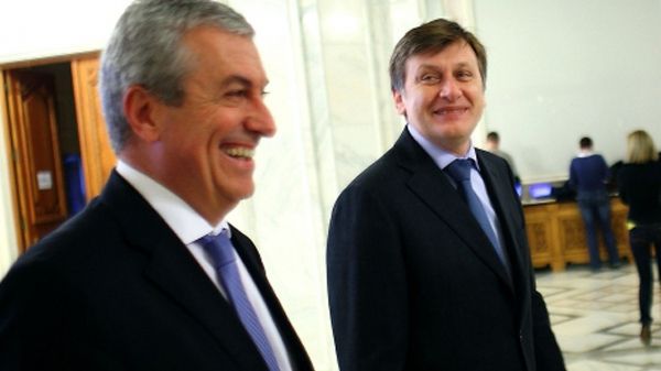 Antonescu: Dacă Tăriceanu face cerere de reprimire în PNL, eu mă voi pronunţa în favoare