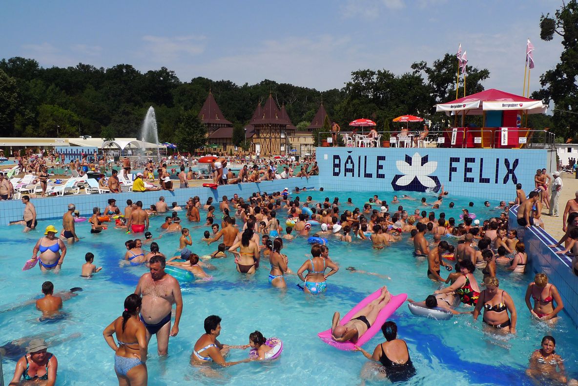 GAZE DE ŞIST. Primarii de la Oradea şi Sânmartin cer ANRE protejarea zonei Băile Felix