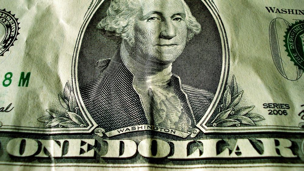 Ce poţi cumpăra cu 1 dolar în România şi în alte părţi ale lumii