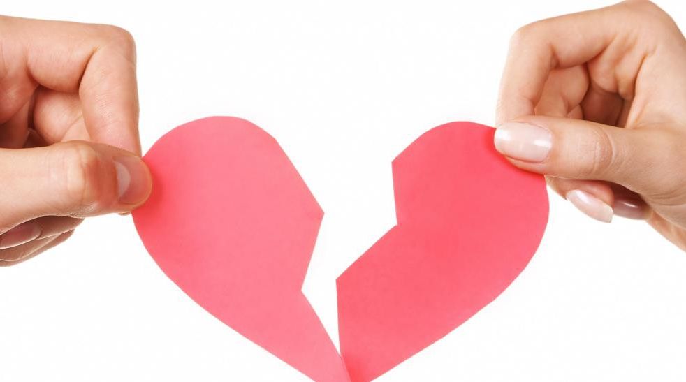 Descoperirile care arată cât de grav poate fi "SINDROMUL INIMII FRÂNTE"