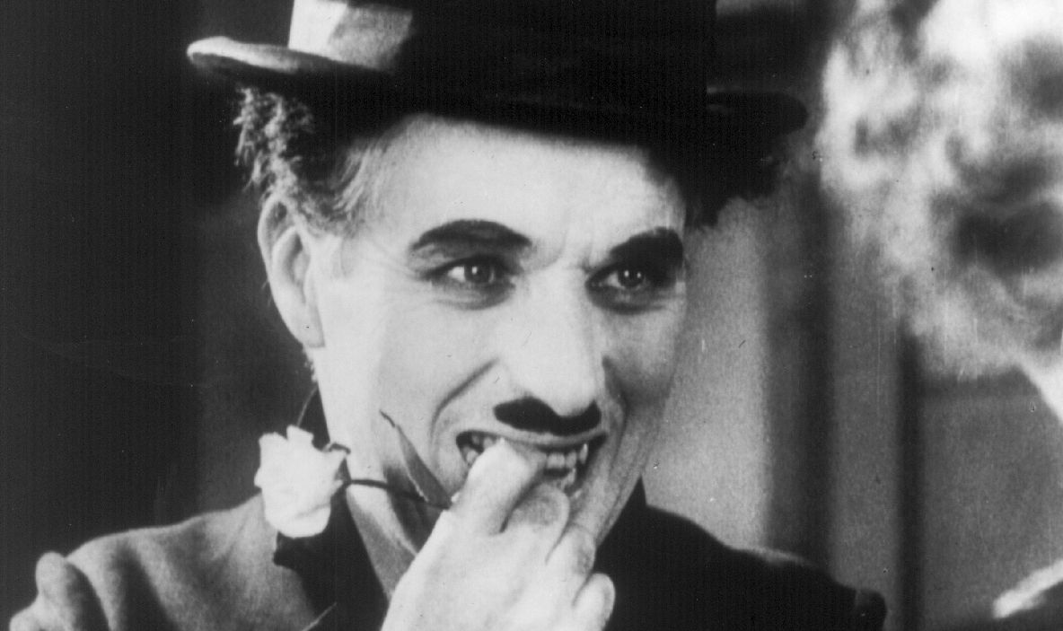 Singurul roman scris de Charlie Chaplin a fost publicat în premieră