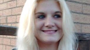 ÎNGROZITOR: Și-a ucis pisica ținând-o 5 minute la cuptorul cu microunde