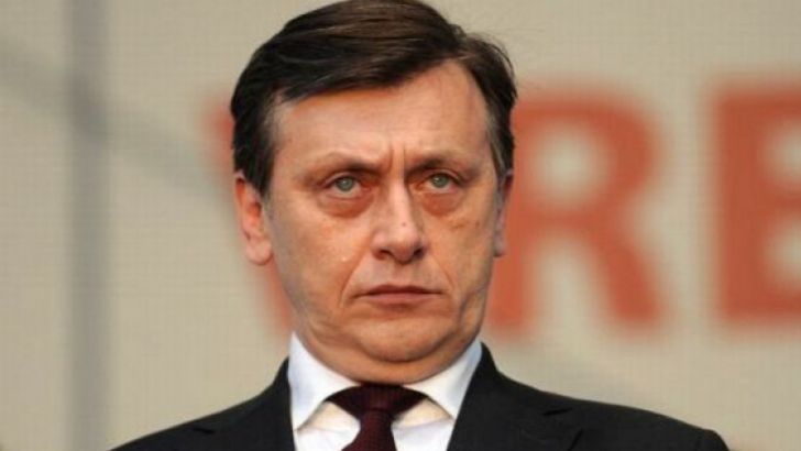 ANTONESCU: Conferinţa lui Iohannis, de manual, perfect, chirurgical, laparoscopic, nu curge sânge