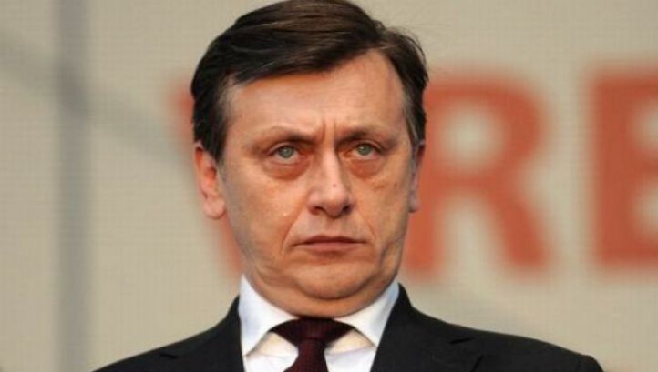Lider PNL: Schimbarea lui Antonescu ar fi o CATASTROFĂ