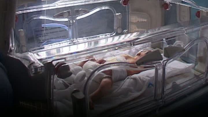 Dramă într-o familie din Gorj. Totul s-a întâmplat la scurt timp după ce fetiţa lor a fost externată