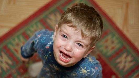 Cum să opreşti o CRIZĂ a copilului mic în 10 SECUNDE