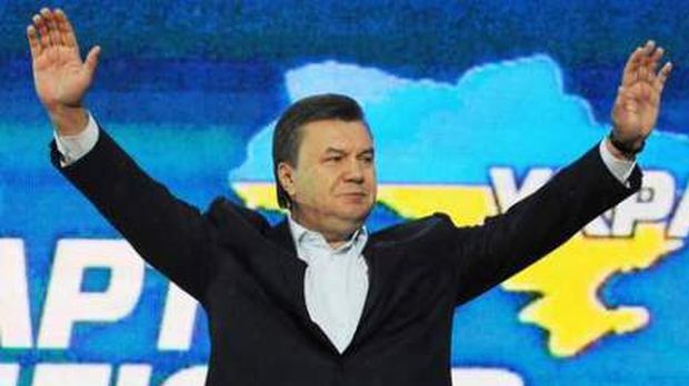 Parlamentul ucrainean cere ca Ianukovici să fie judecat la Haga