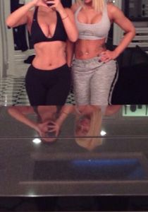 Top 5 vedete cu abdomen perfect: află secretul lor!