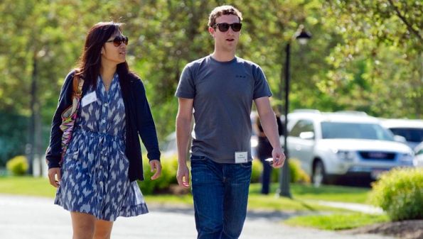 MARK ZUCKERBERG, creatorul Facebook, este cel mai generos american în anul 2013