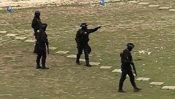 BĂTAIE ÎNTRE MASCAŢI. Unul dintre OFIŢERII DIAS a fost retrogradat 