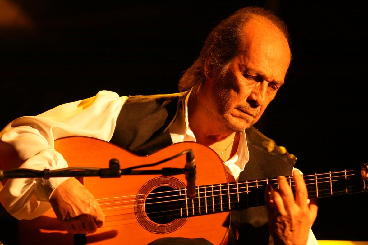 DOLIU în lumea MUZICII. Celebrul chitarist spaniol PACO DE LUCIA a MURIT