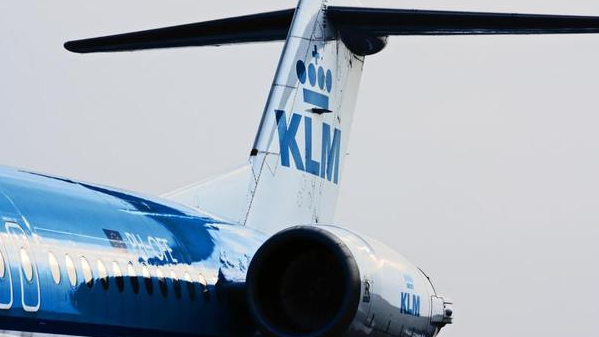 Compania aeriană care permite plata zborurilor prin Facebook și Twitter